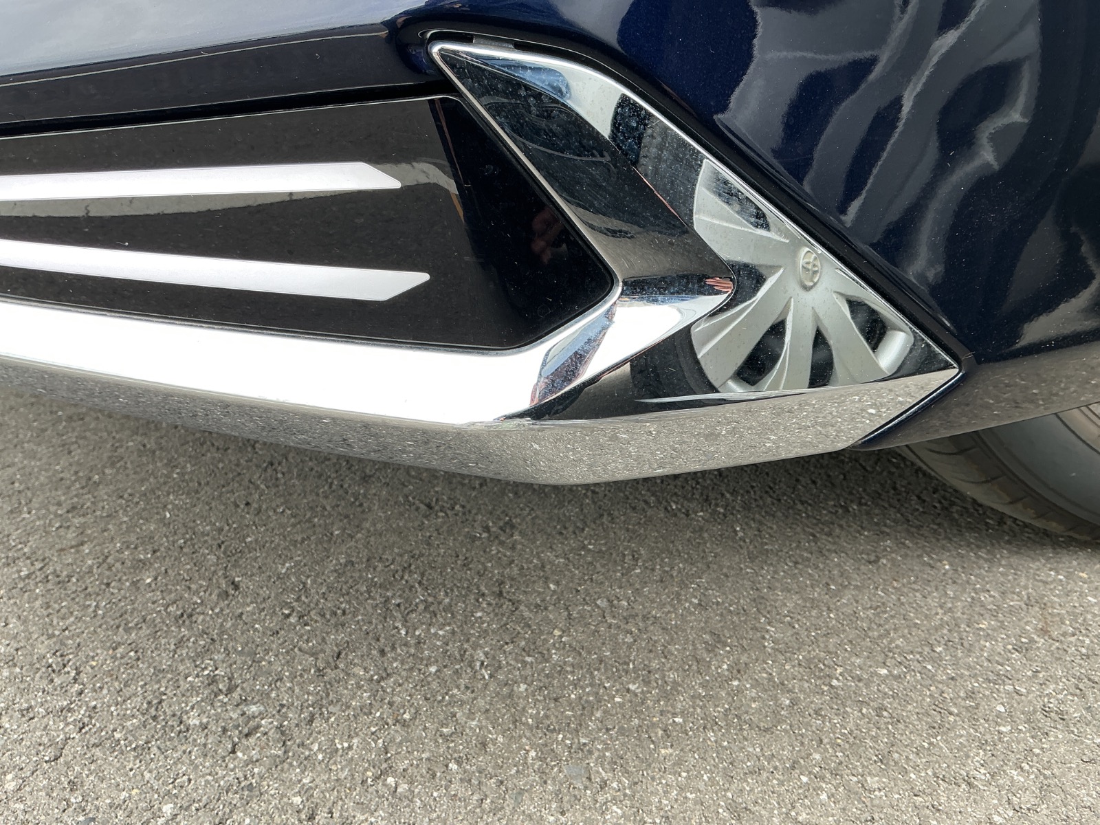 キズ・ヘコミ_05