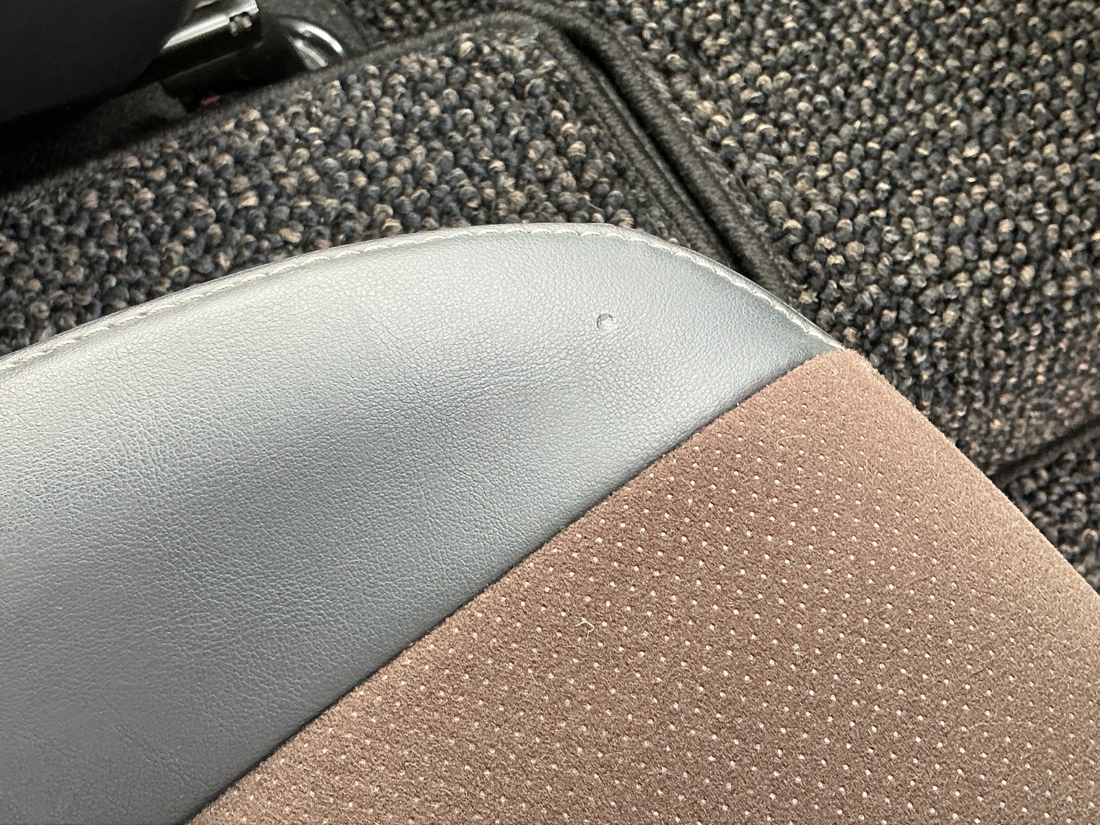 キズ・ヘコミ_65