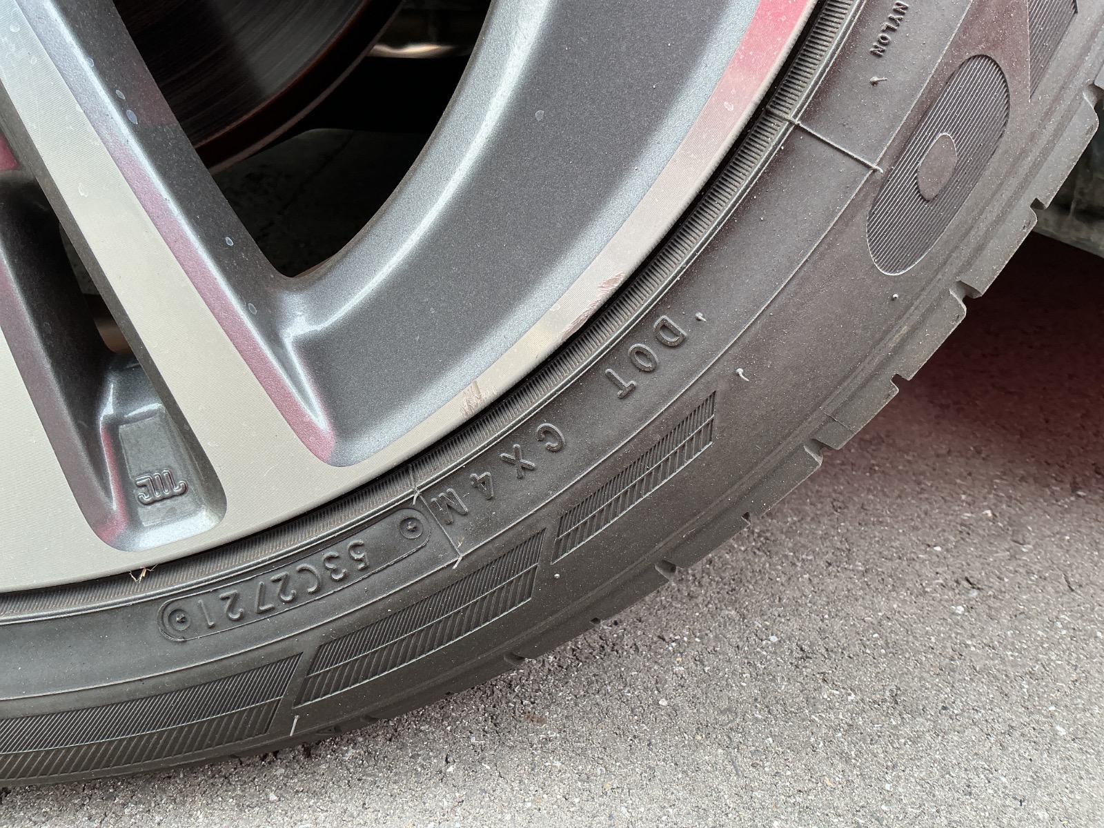 キズ・ヘコミ_62