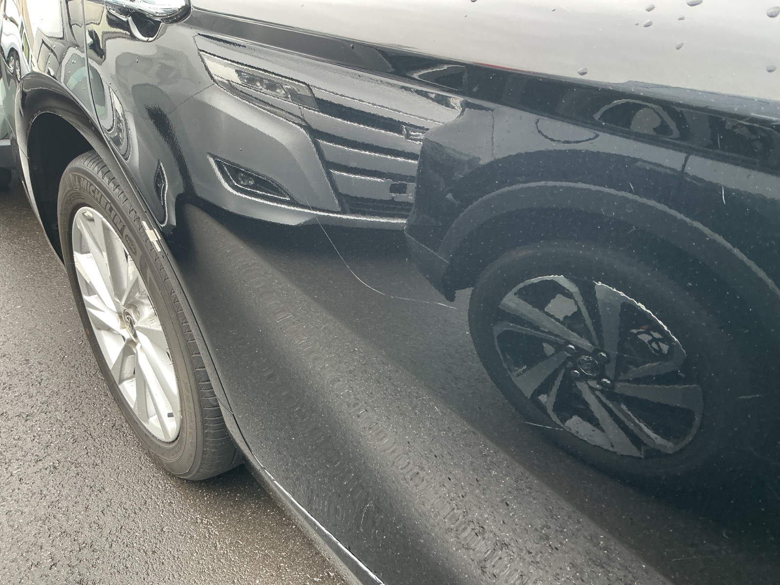 キズ・ヘコミ_27