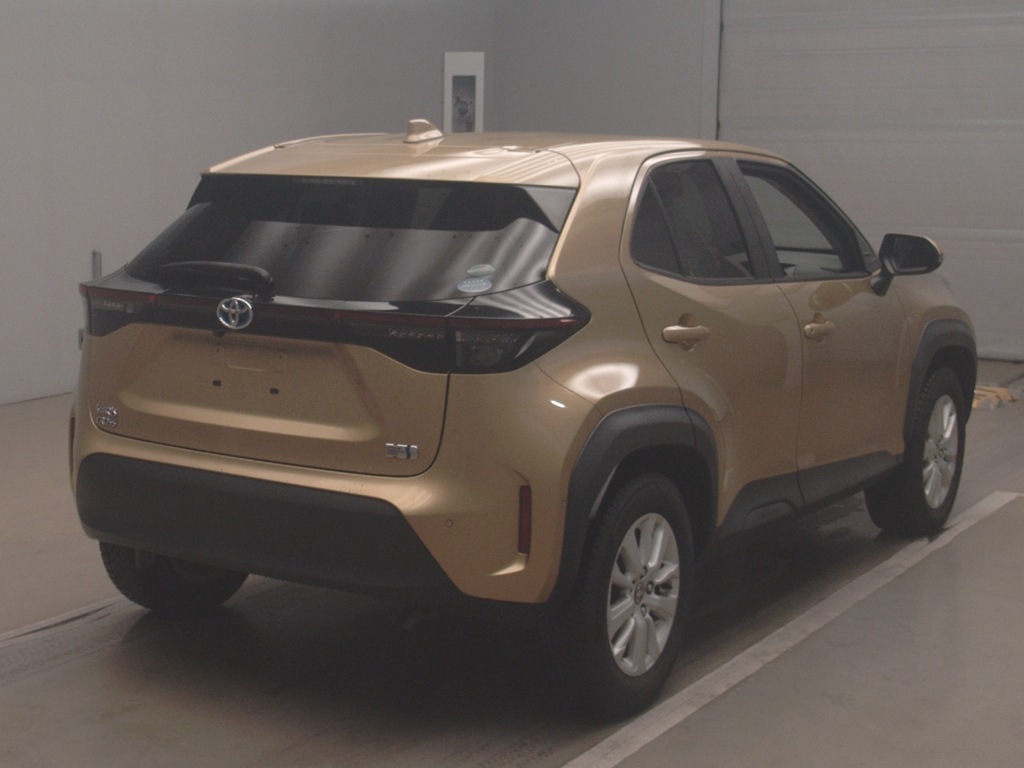 ヤリスクロス HV G