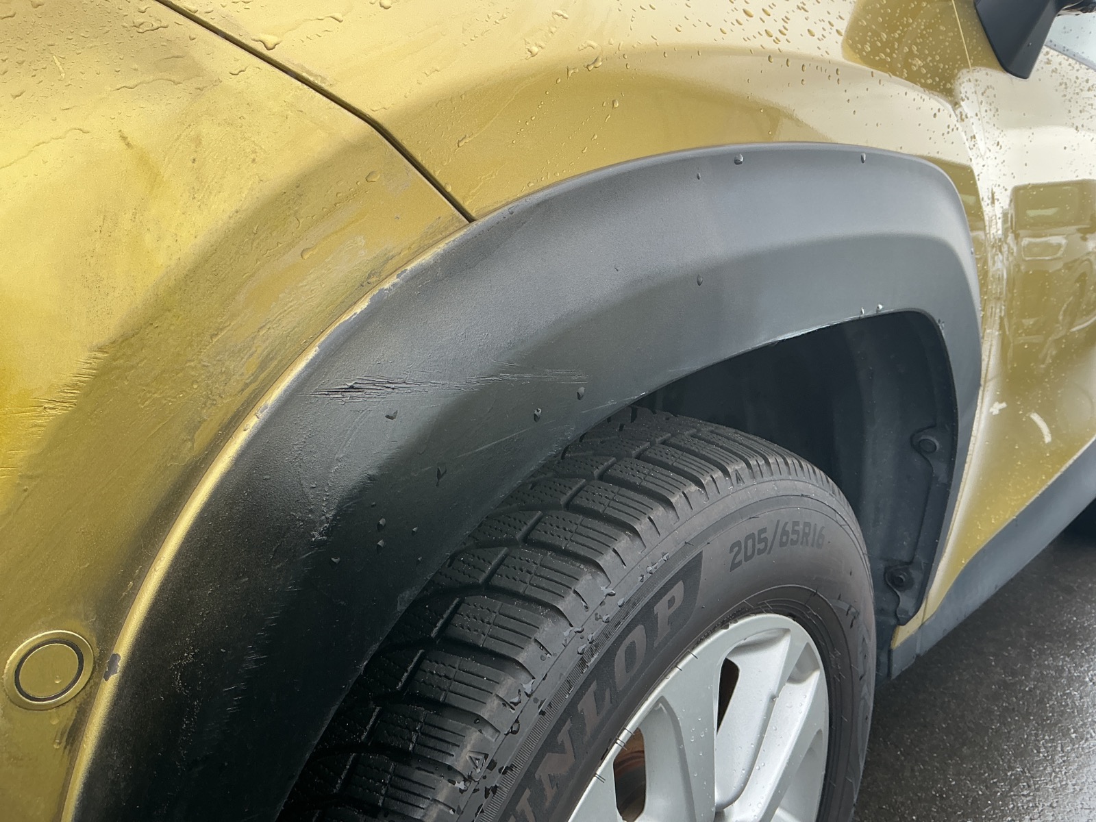 キズ・ヘコミ_11