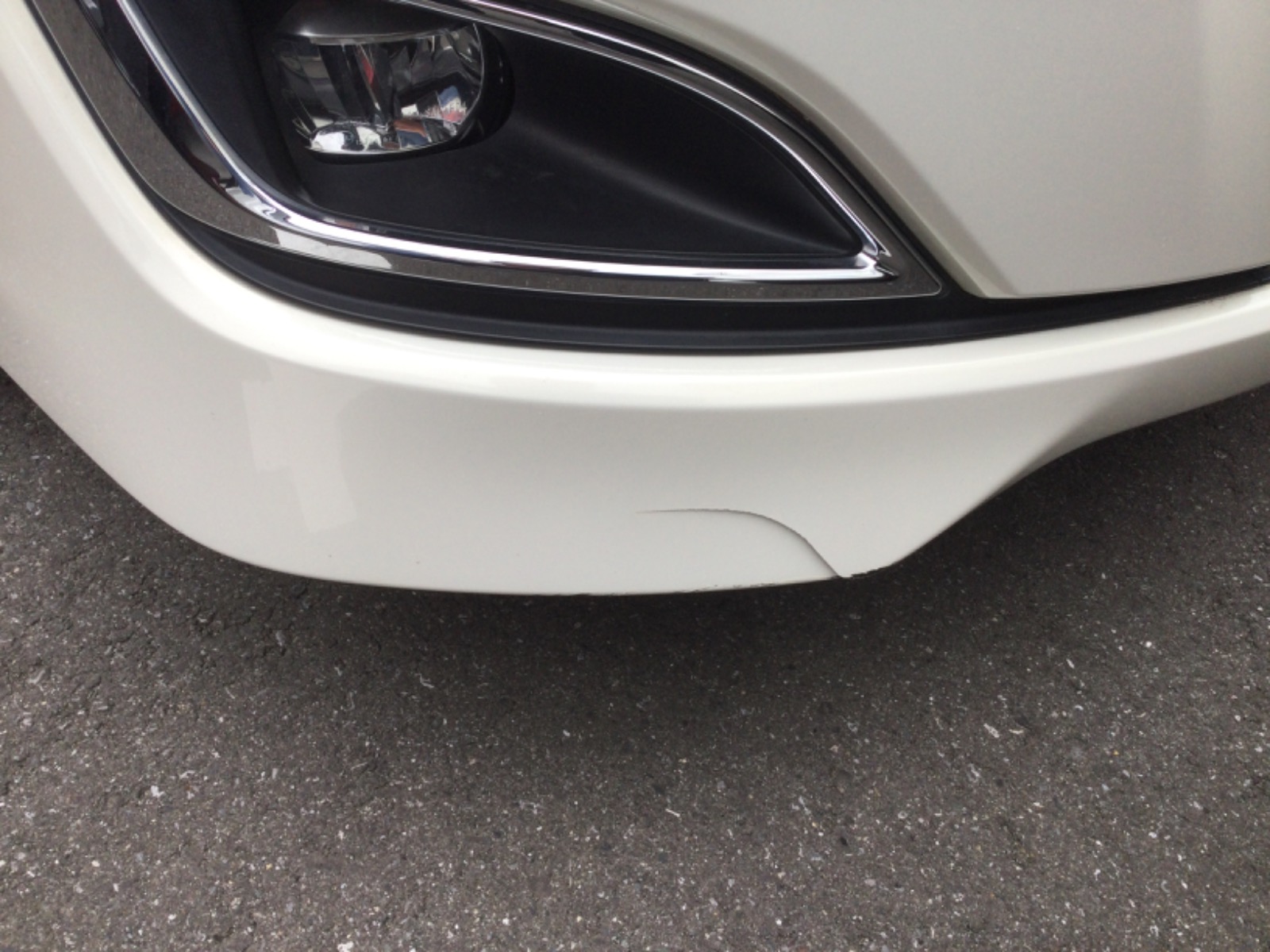 キズ・ヘコミ_06