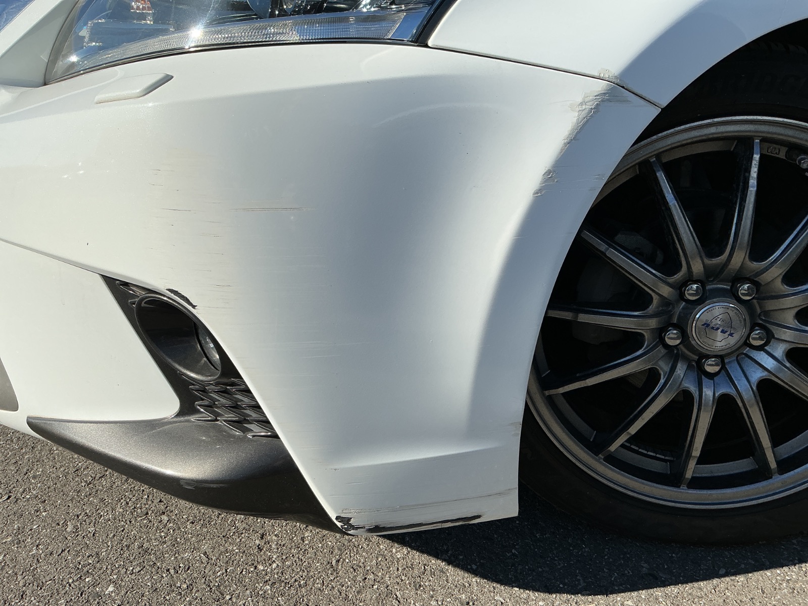 キズ・ヘコミ_05