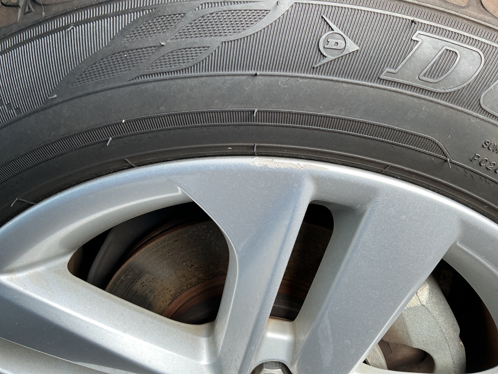 キズ・ヘコミ_60