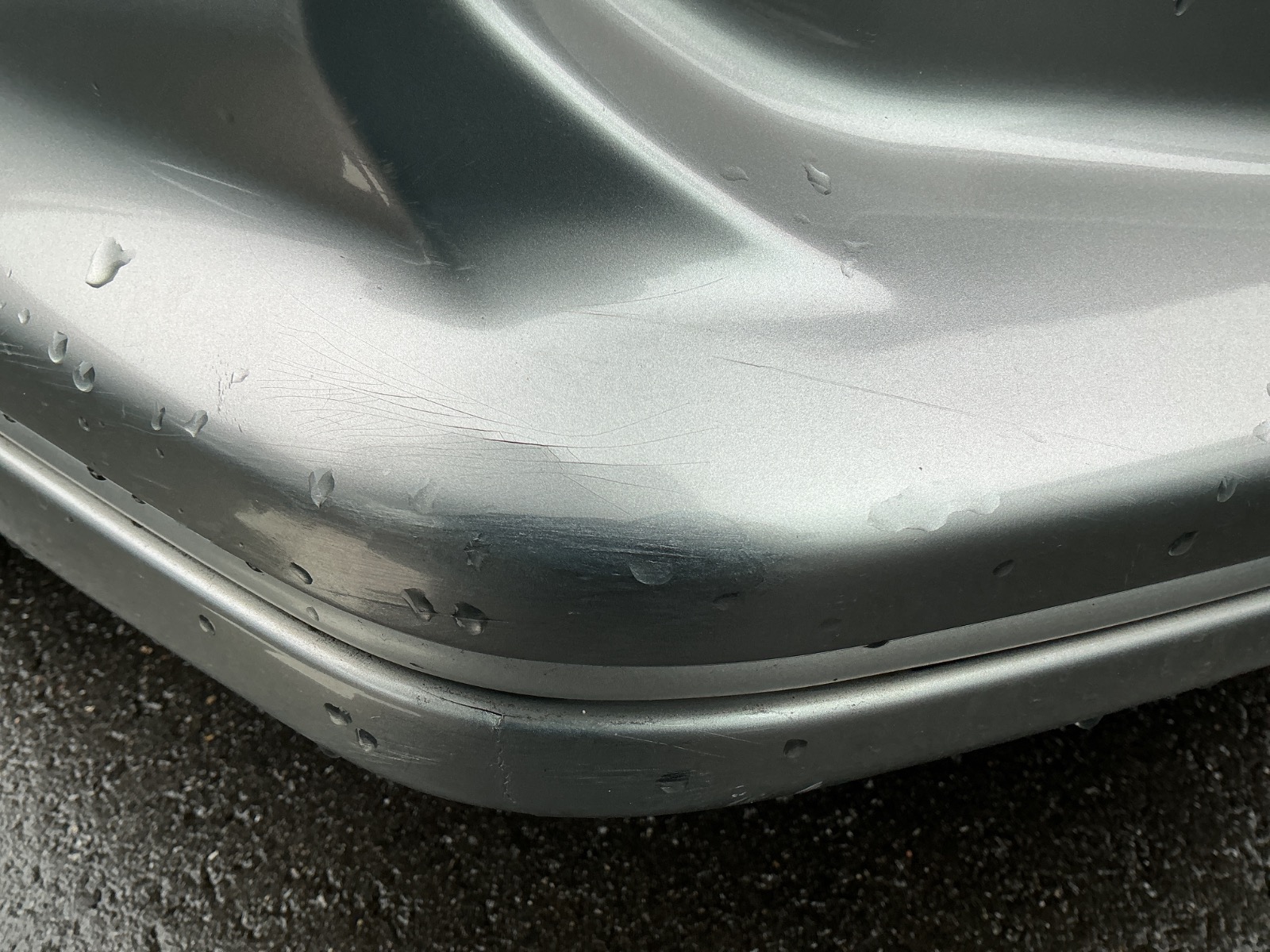 キズ・ヘコミ_06