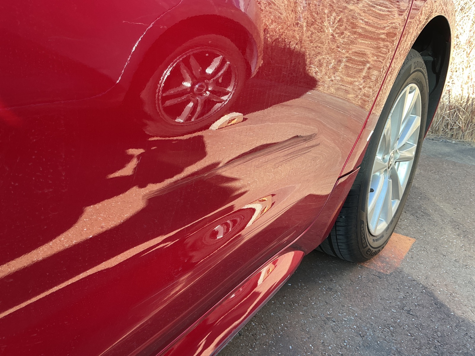 キズ・ヘコミ_25