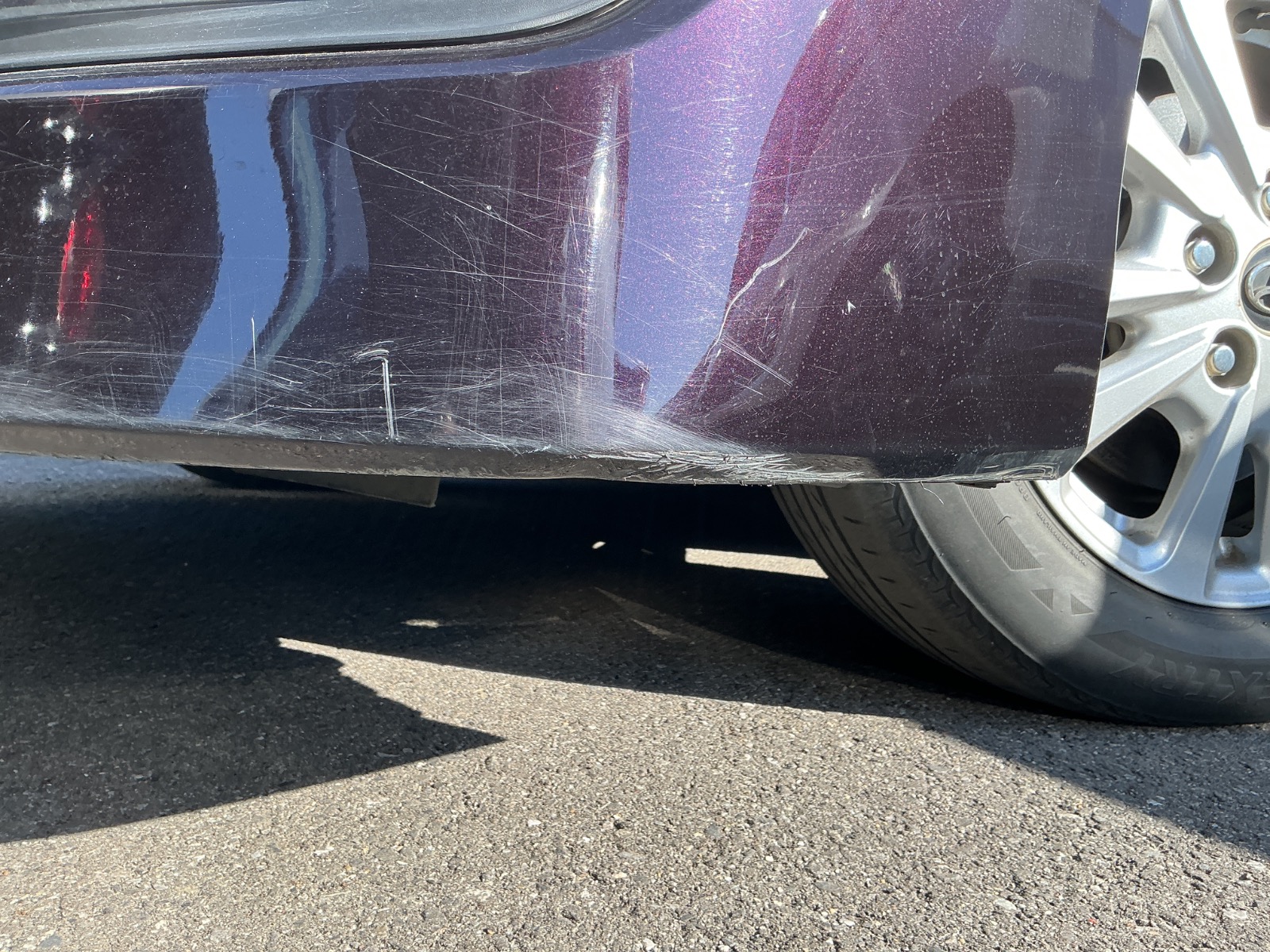 キズ・ヘコミ_05