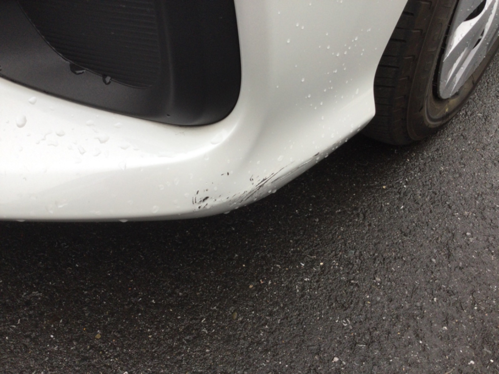 キズ・ヘコミ_05