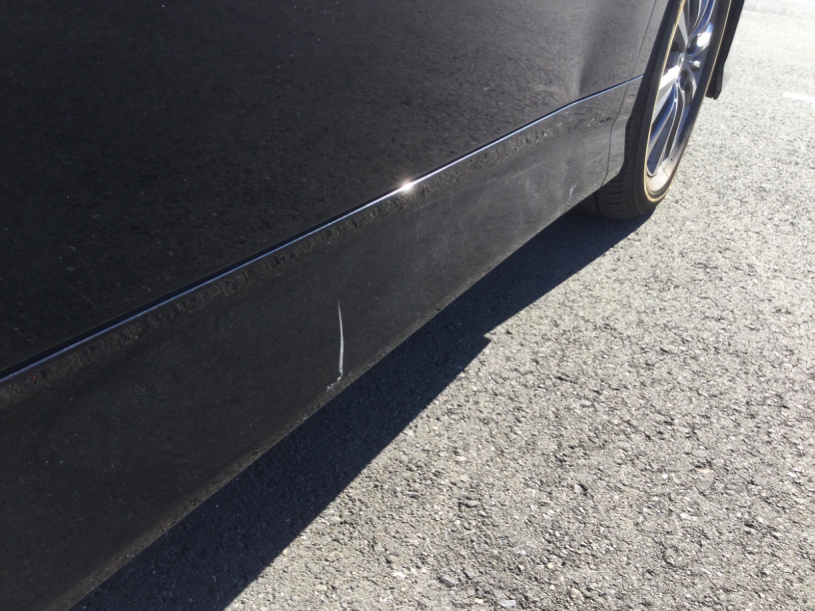 キズ・ヘコミ_18