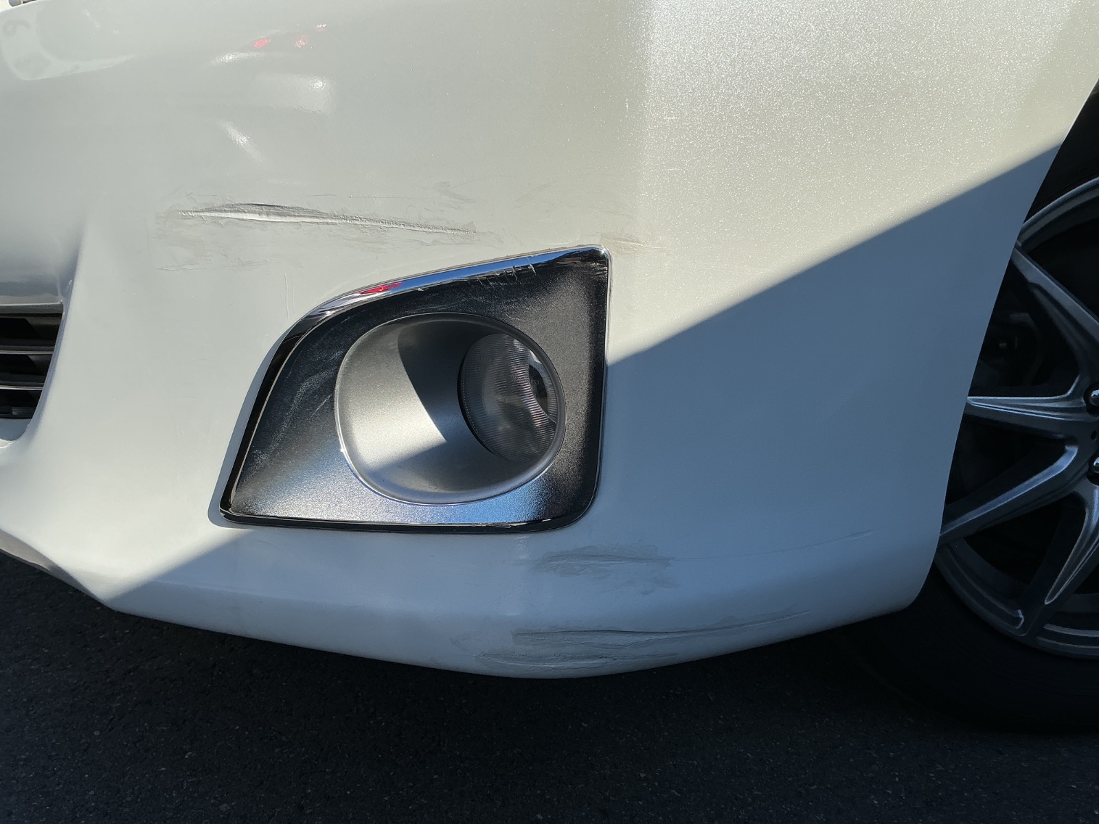 キズ・ヘコミ_05