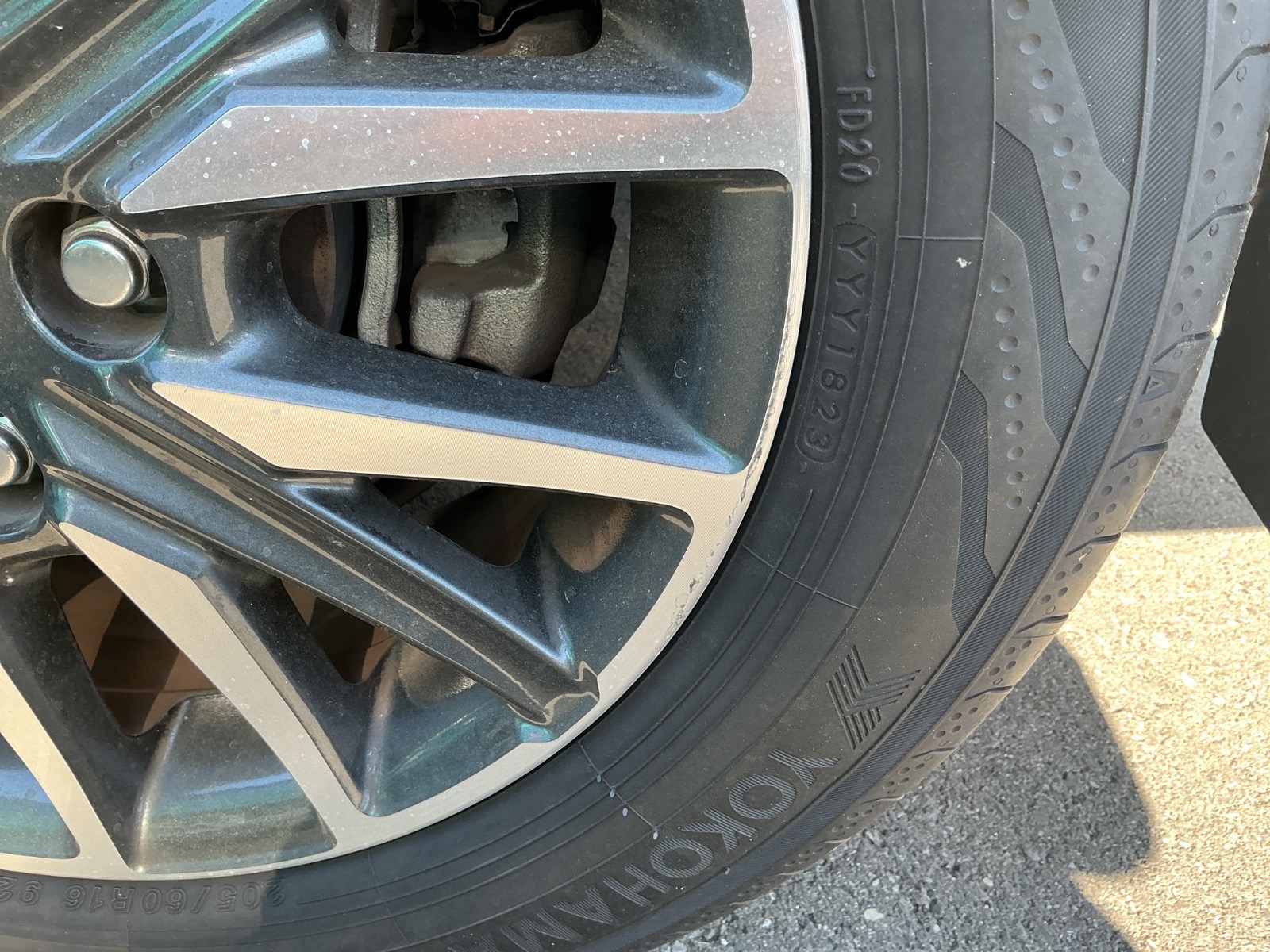 キズ・ヘコミ_61