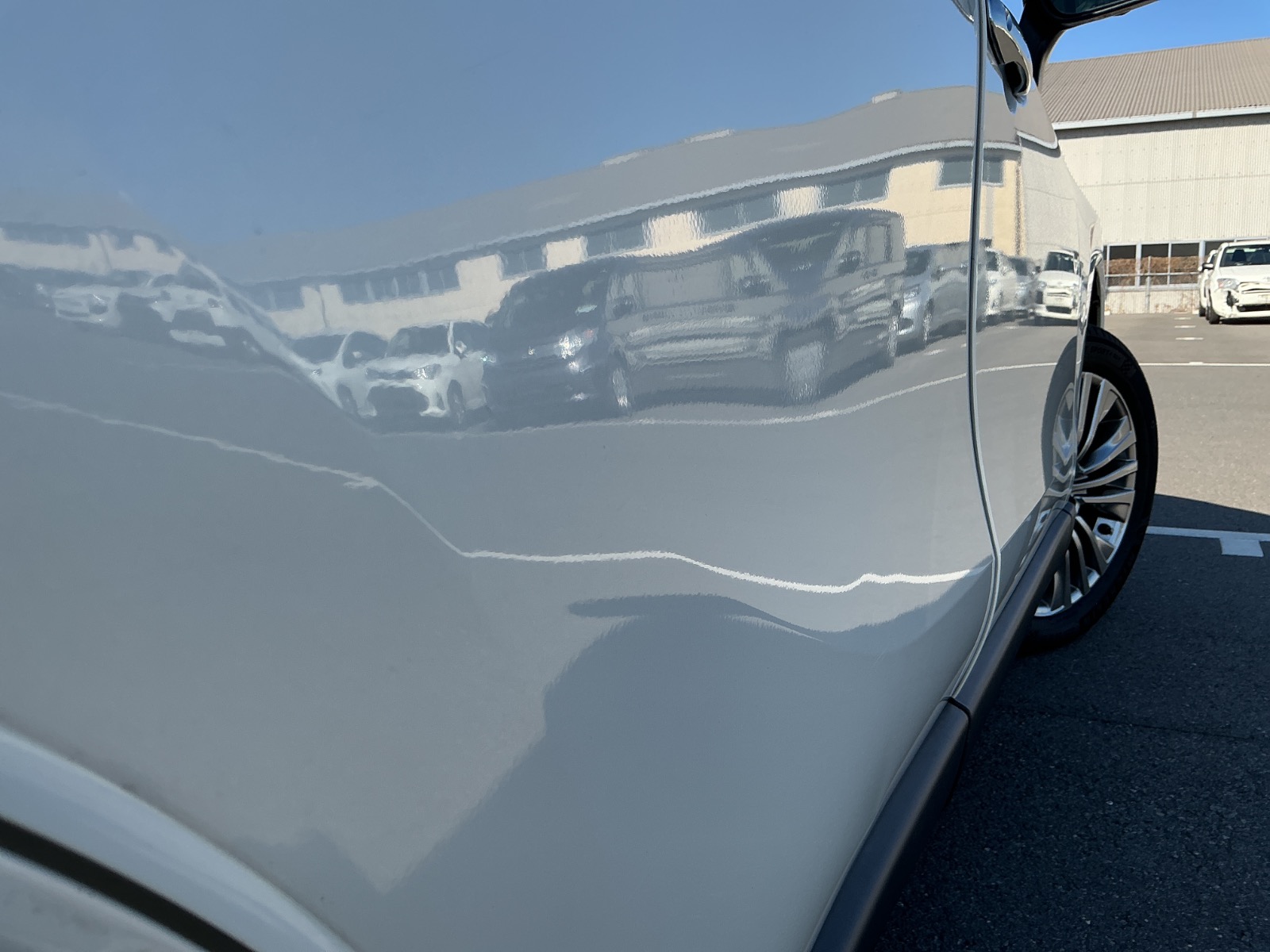 キズ・ヘコミ_26