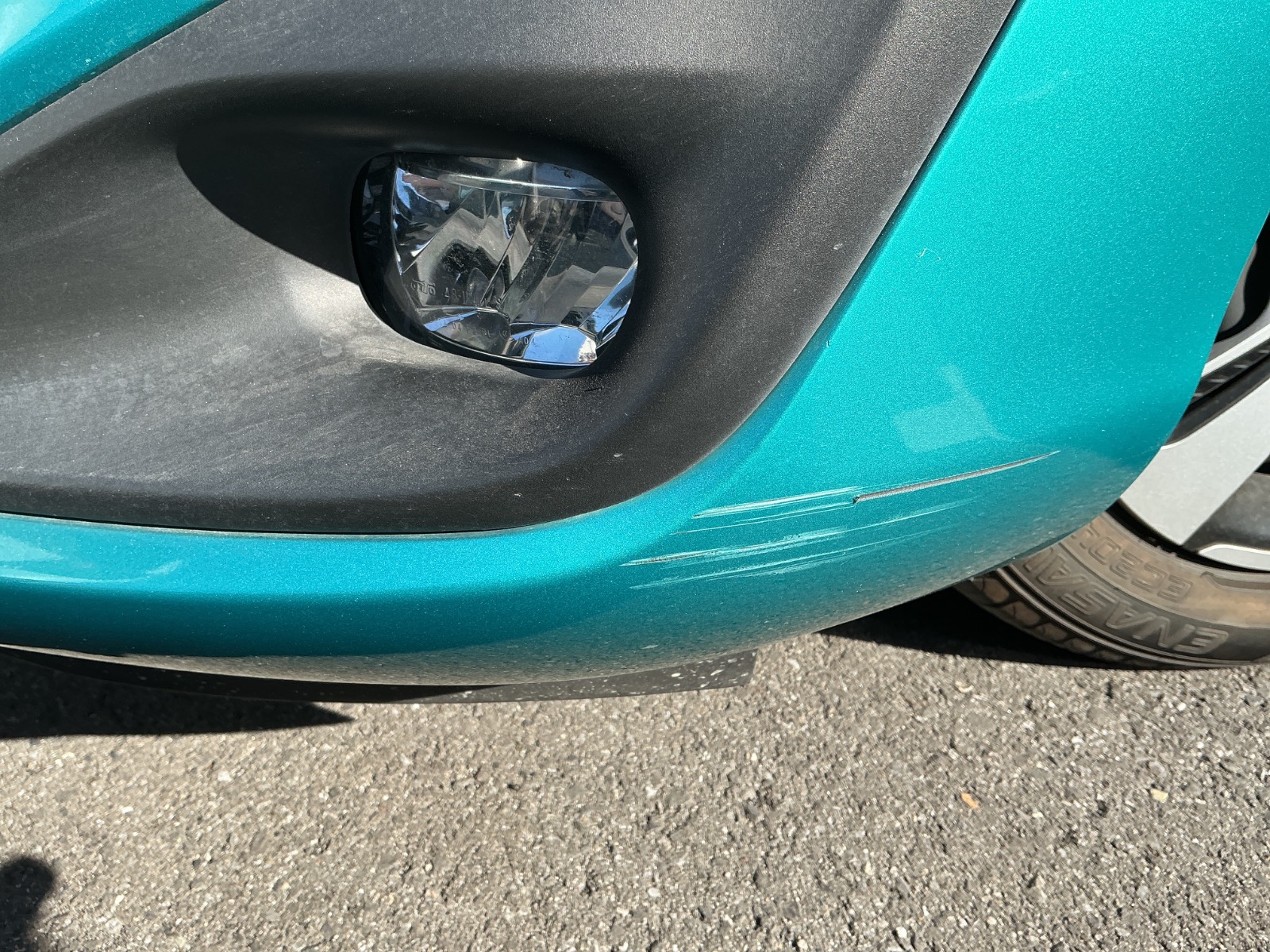 キズ・ヘコミ_05