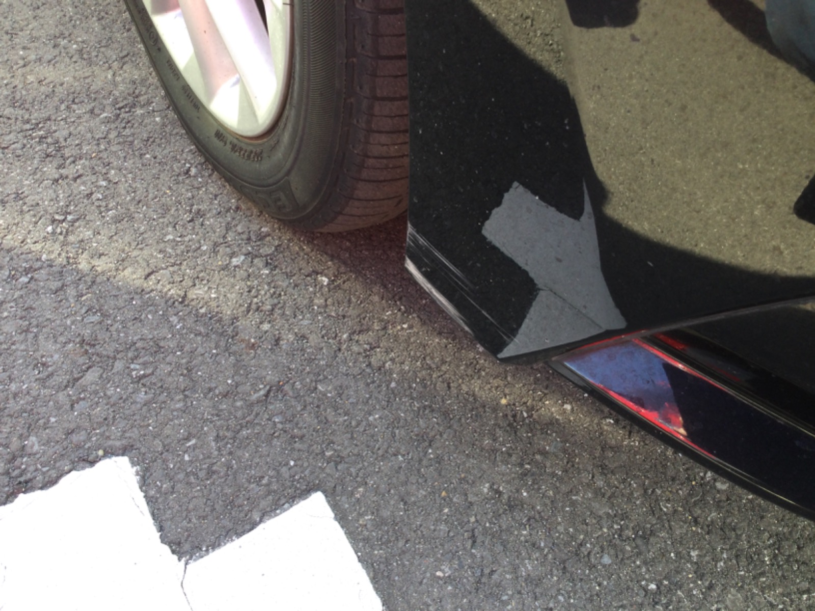 キズ・ヘコミ_06