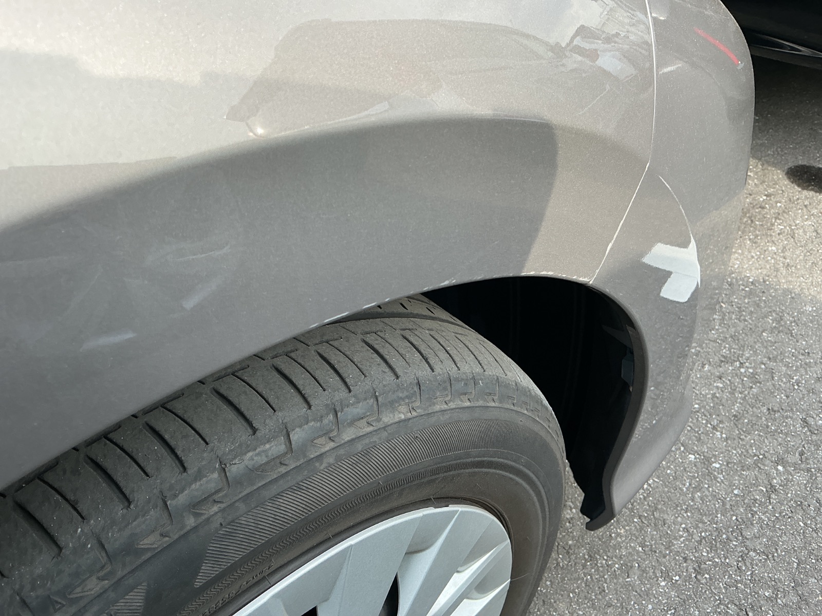 キズ・ヘコミ_12