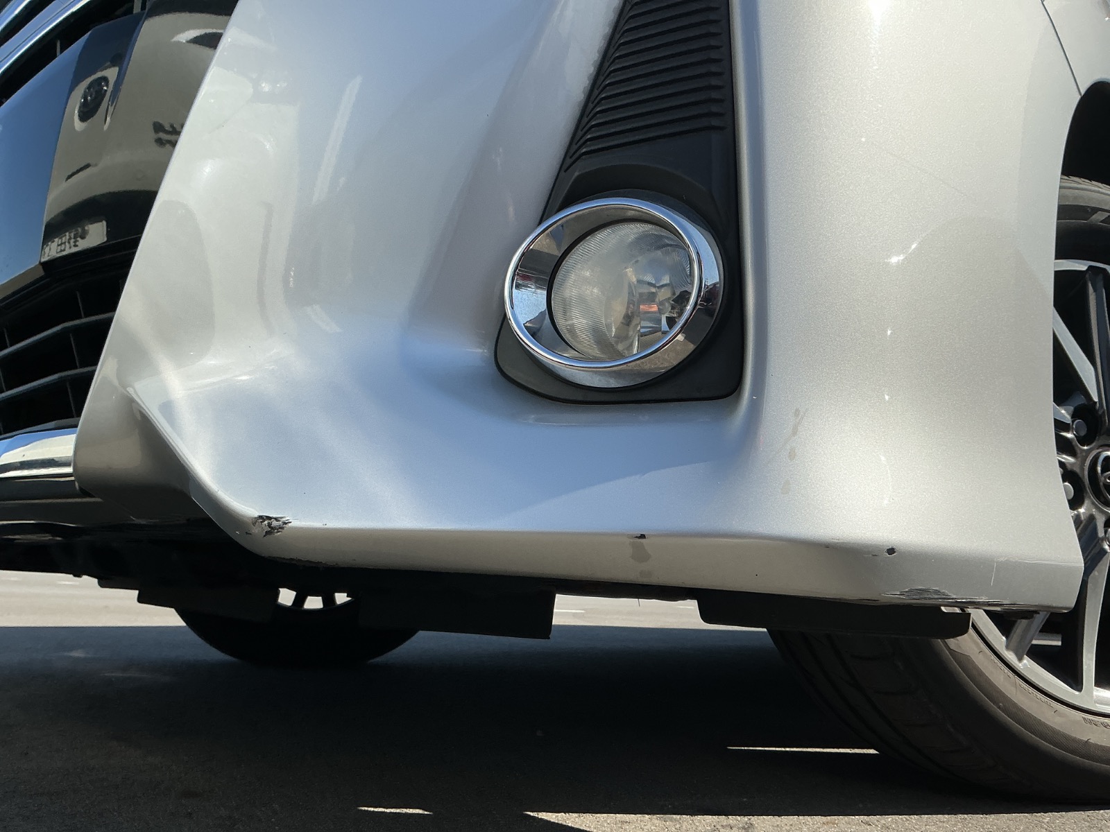 キズ・ヘコミ_05