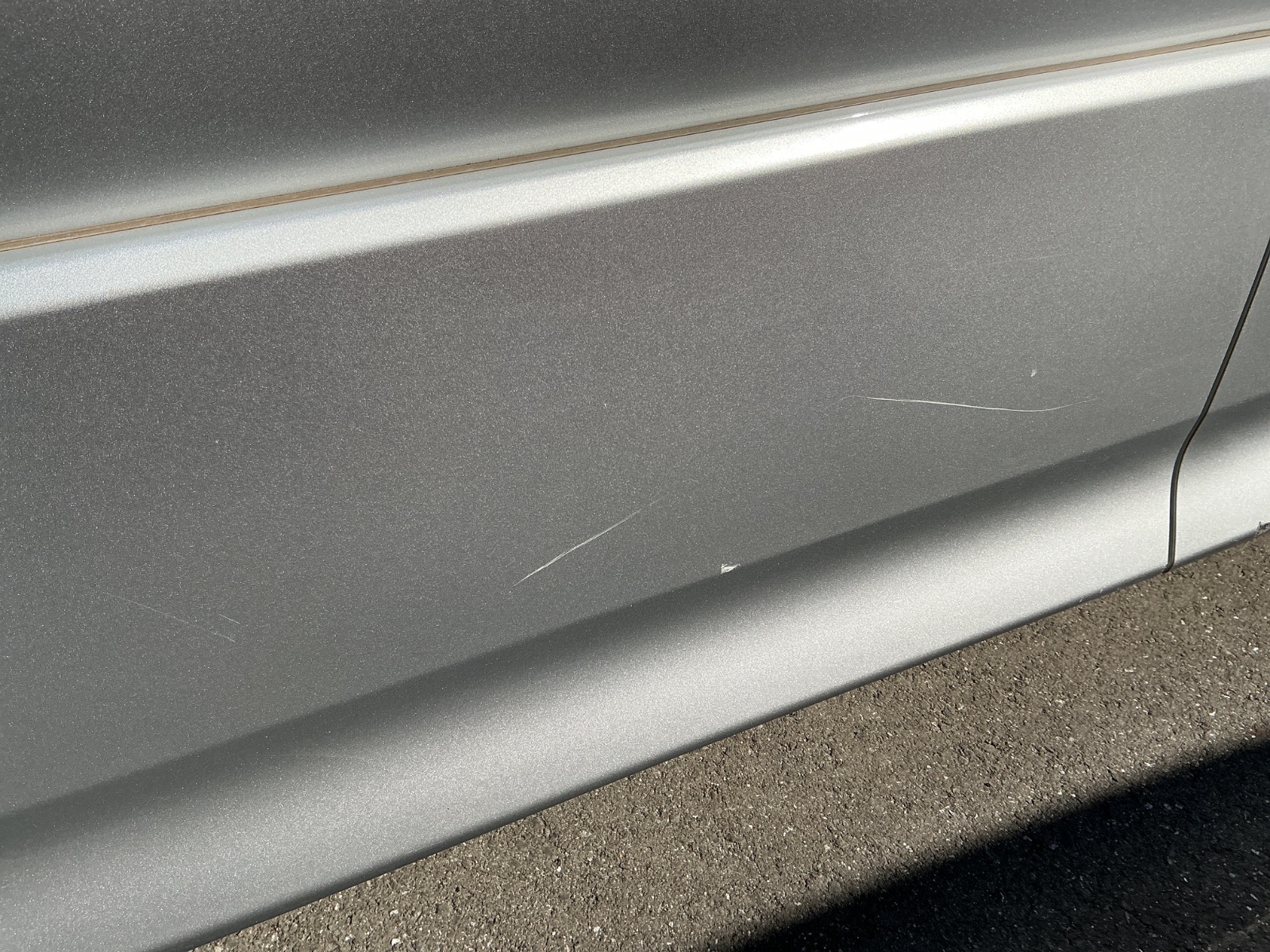 キズ・ヘコミ_17