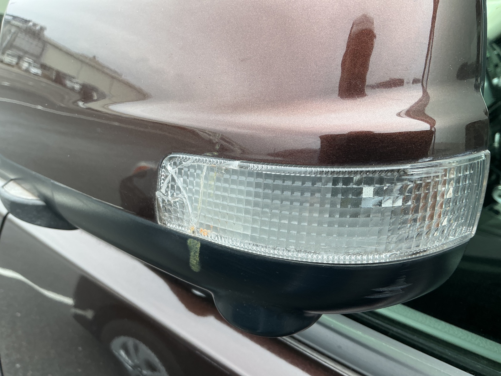 キズ・ヘコミ_64