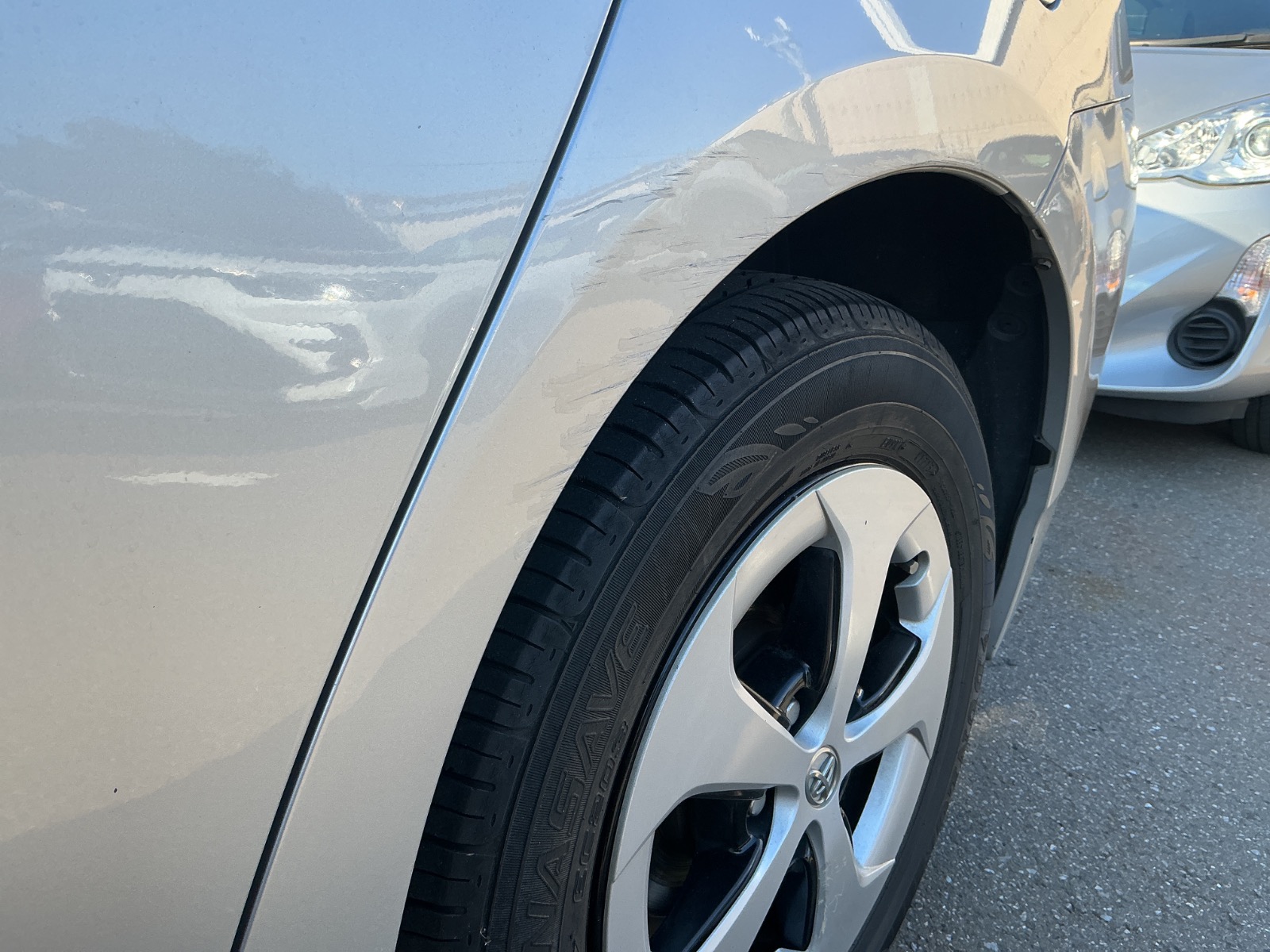 キズ・ヘコミ_38