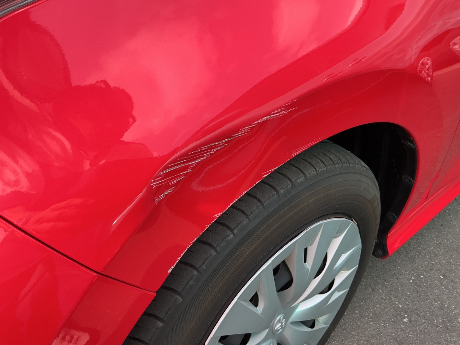 キズ・ヘコミ_10