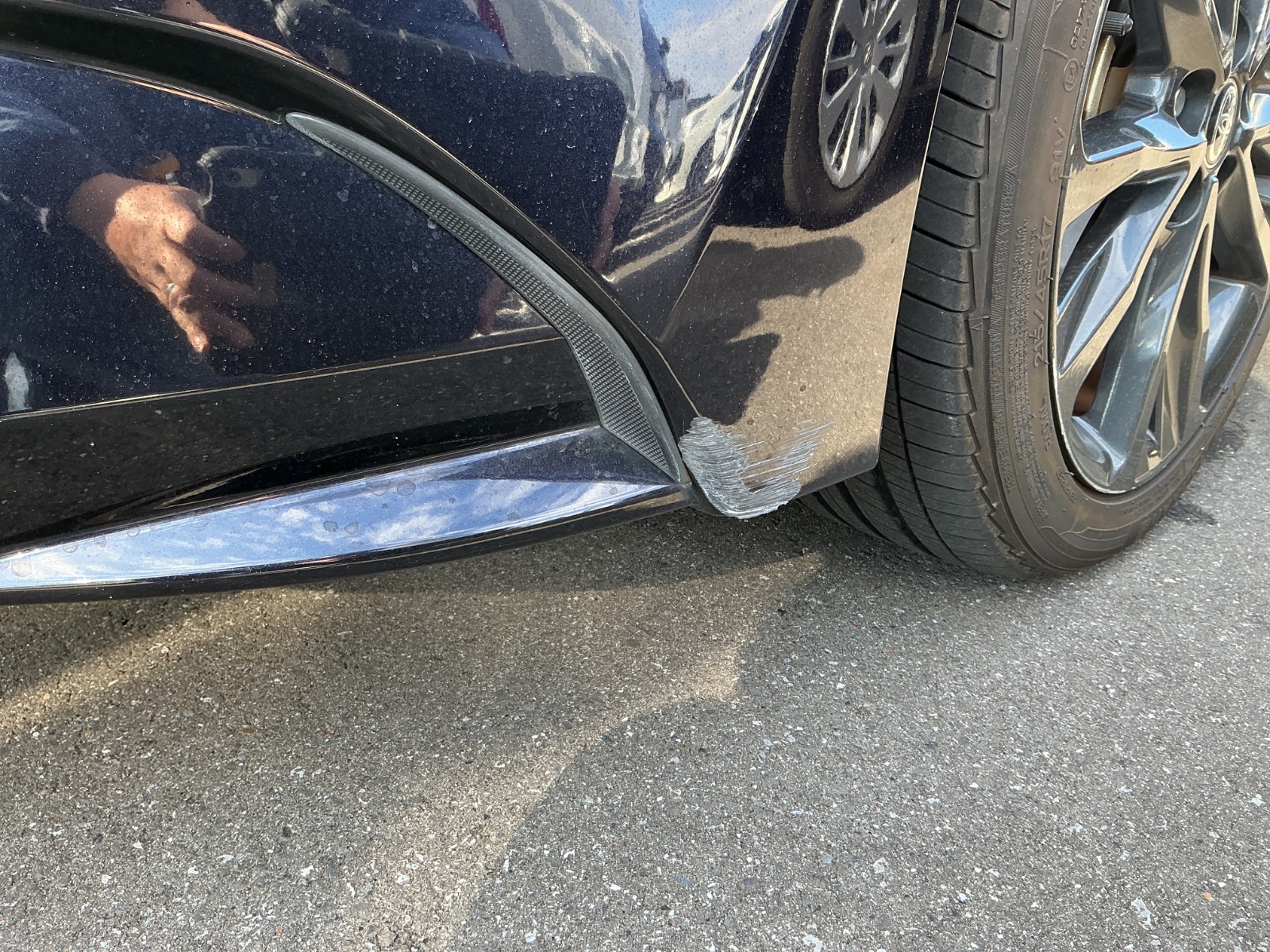 キズ・ヘコミ_05