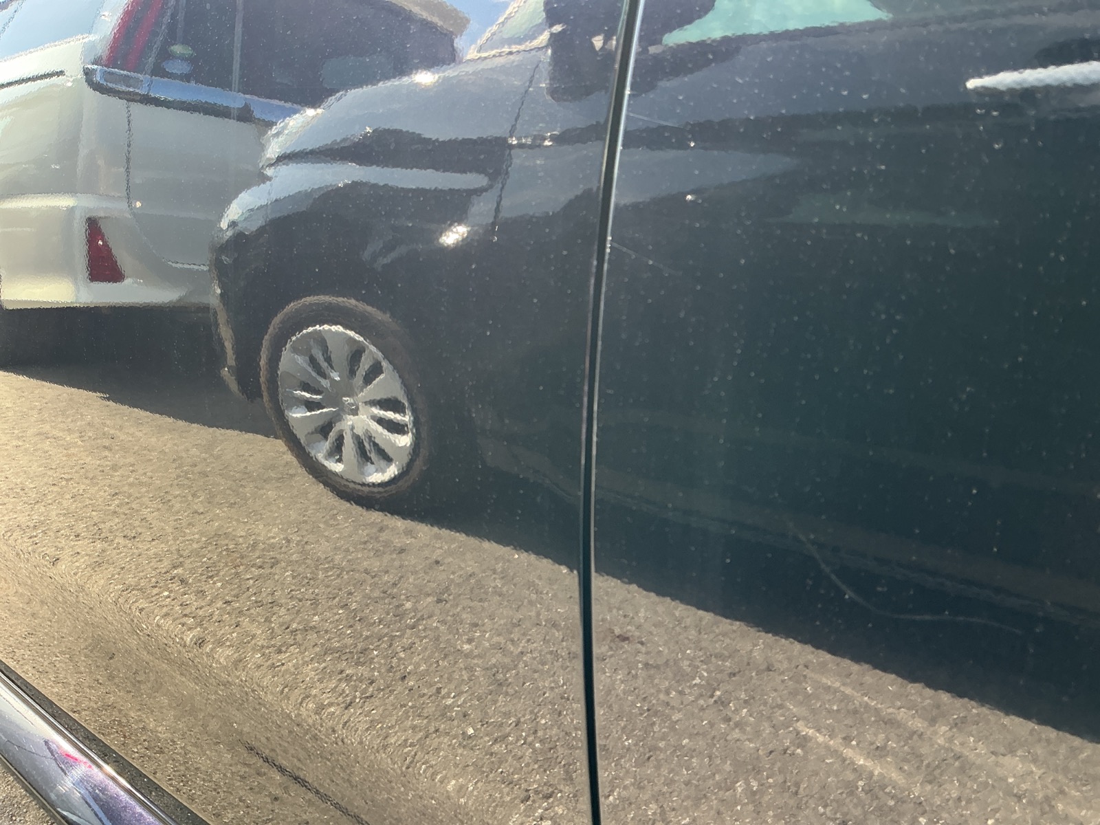 キズ・ヘコミ_17