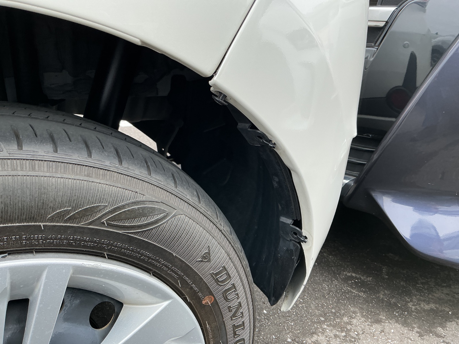 キズ・ヘコミ_64