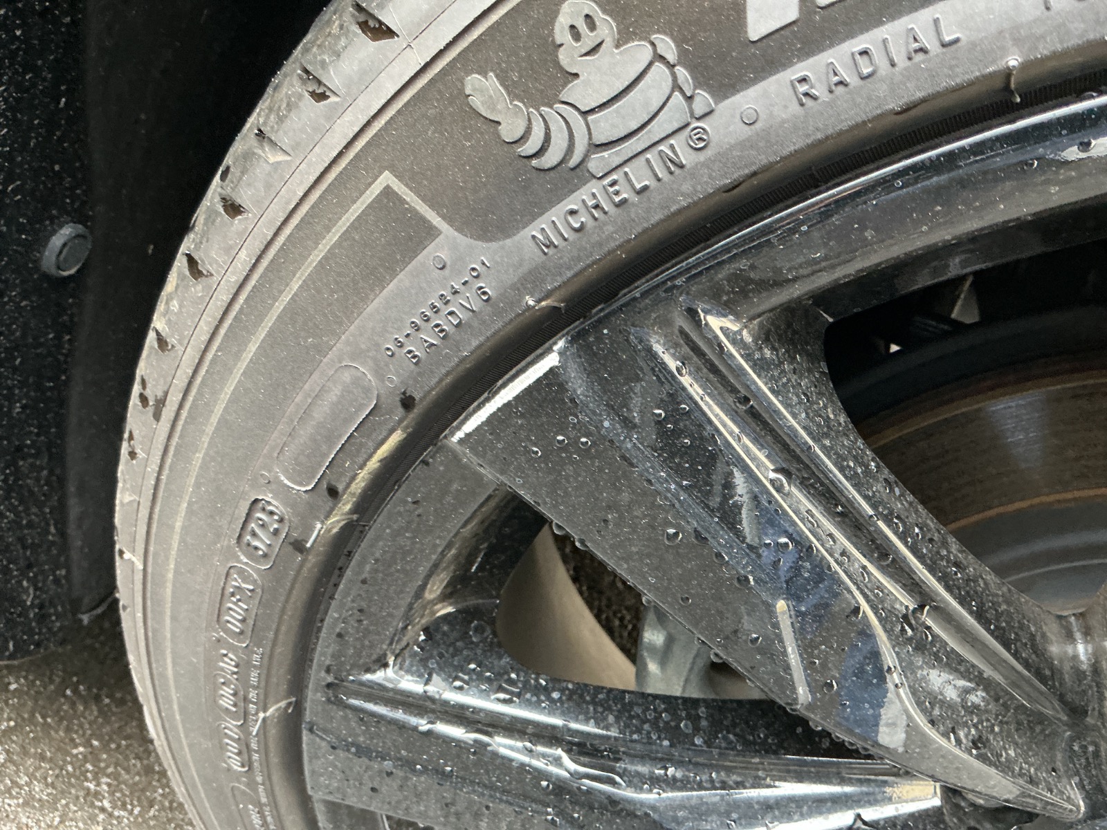 キズ・ヘコミ_61