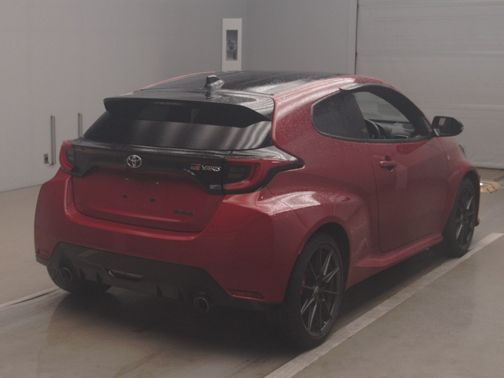 GRヤリス RZ ハイパフォーマンス