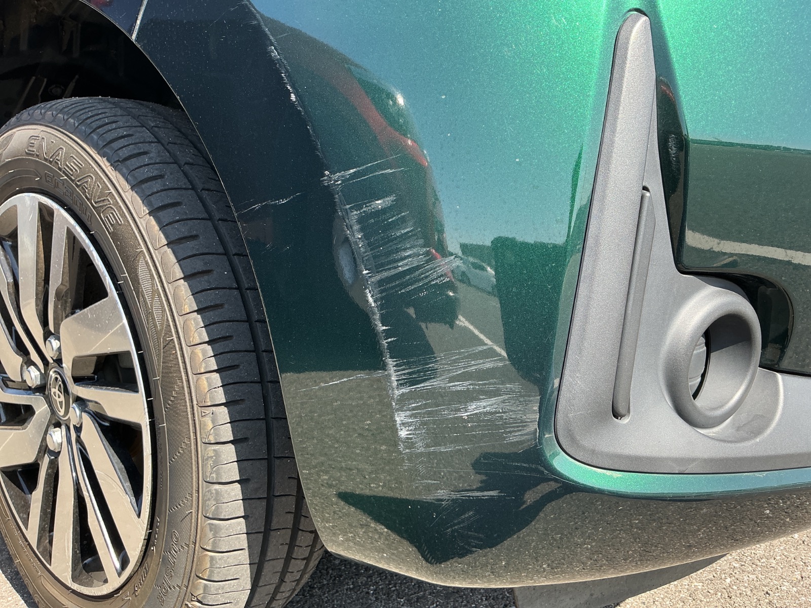 キズ・ヘコミ_06