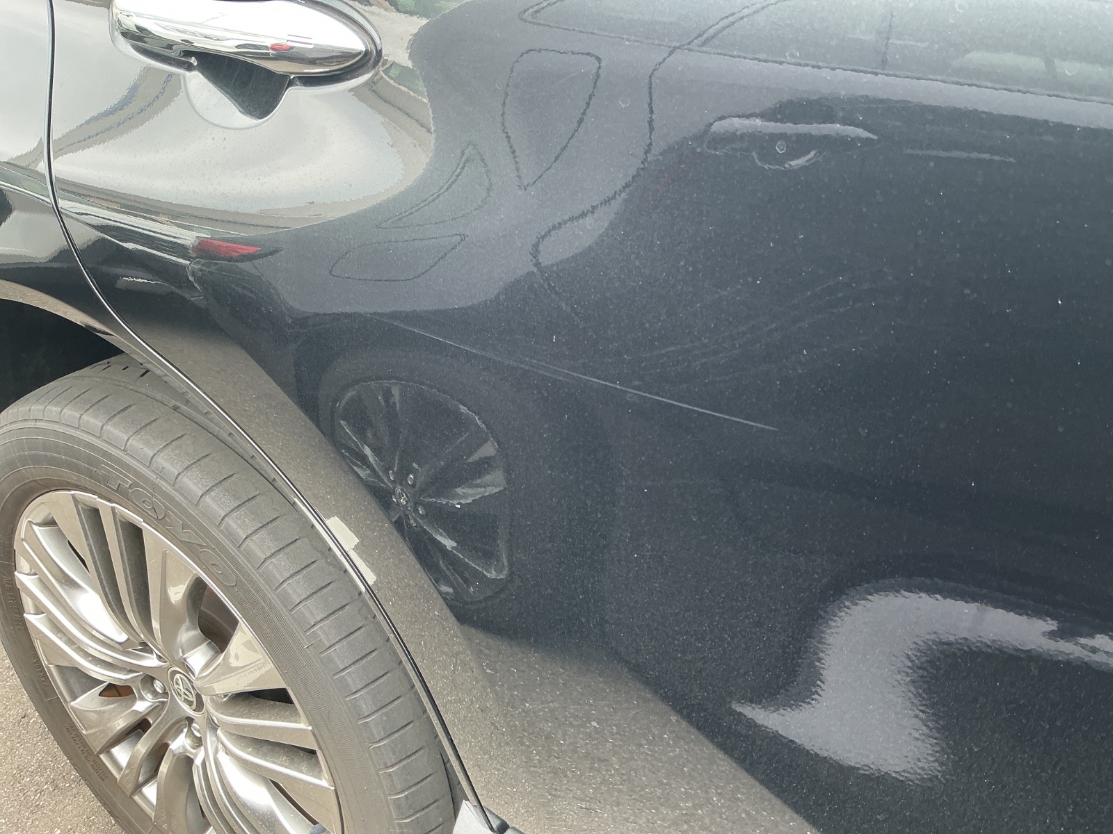 キズ・ヘコミ_27