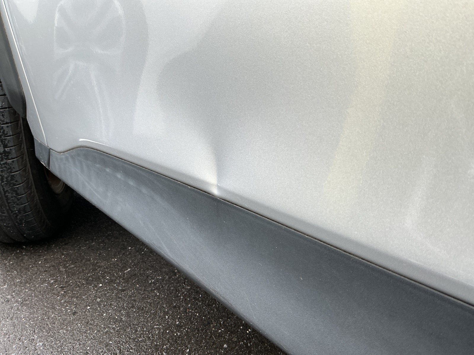 キズ・ヘコミ_16