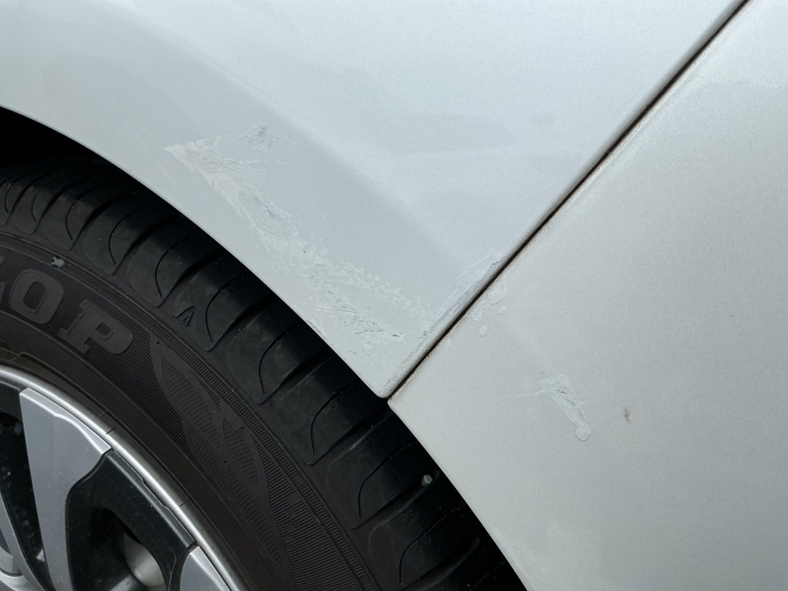 キズ・ヘコミ_39