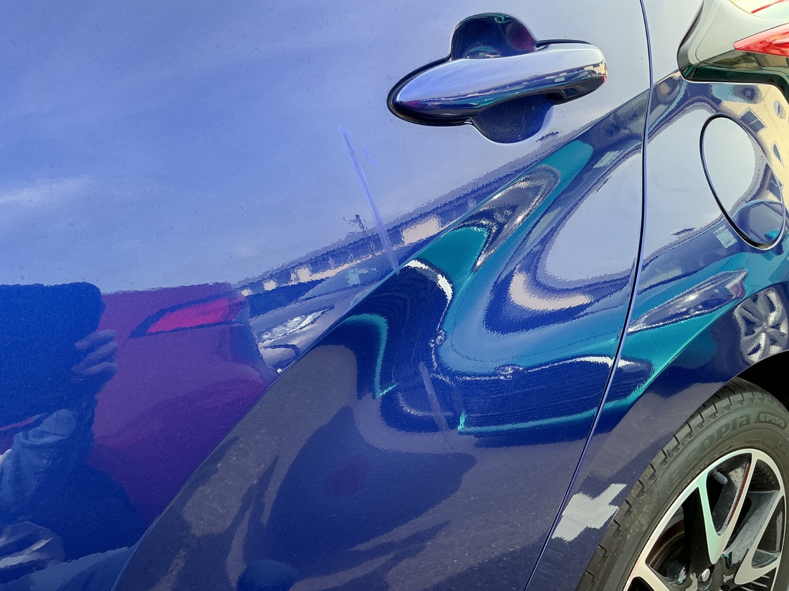 キズ・ヘコミ_25