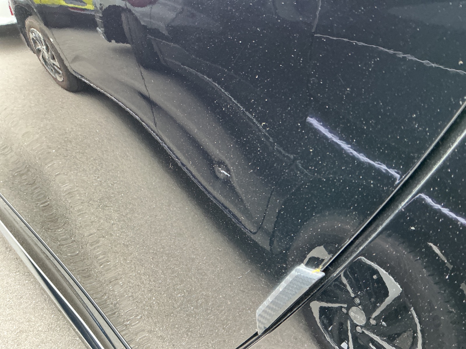 キズ・ヘコミ_25