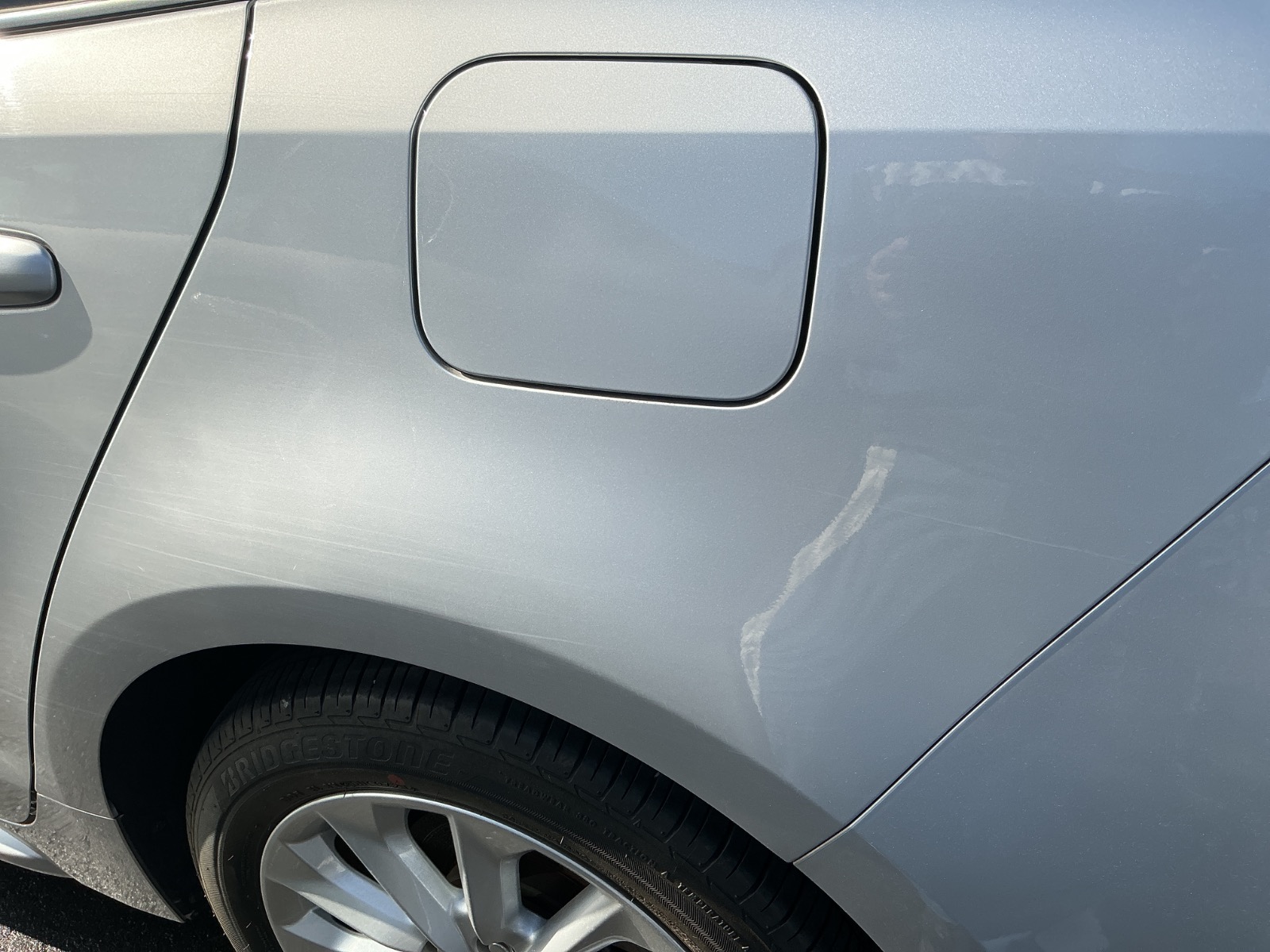 キズ・ヘコミ_38