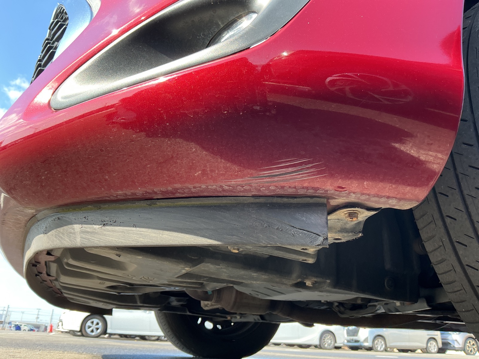 キズ・ヘコミ_05