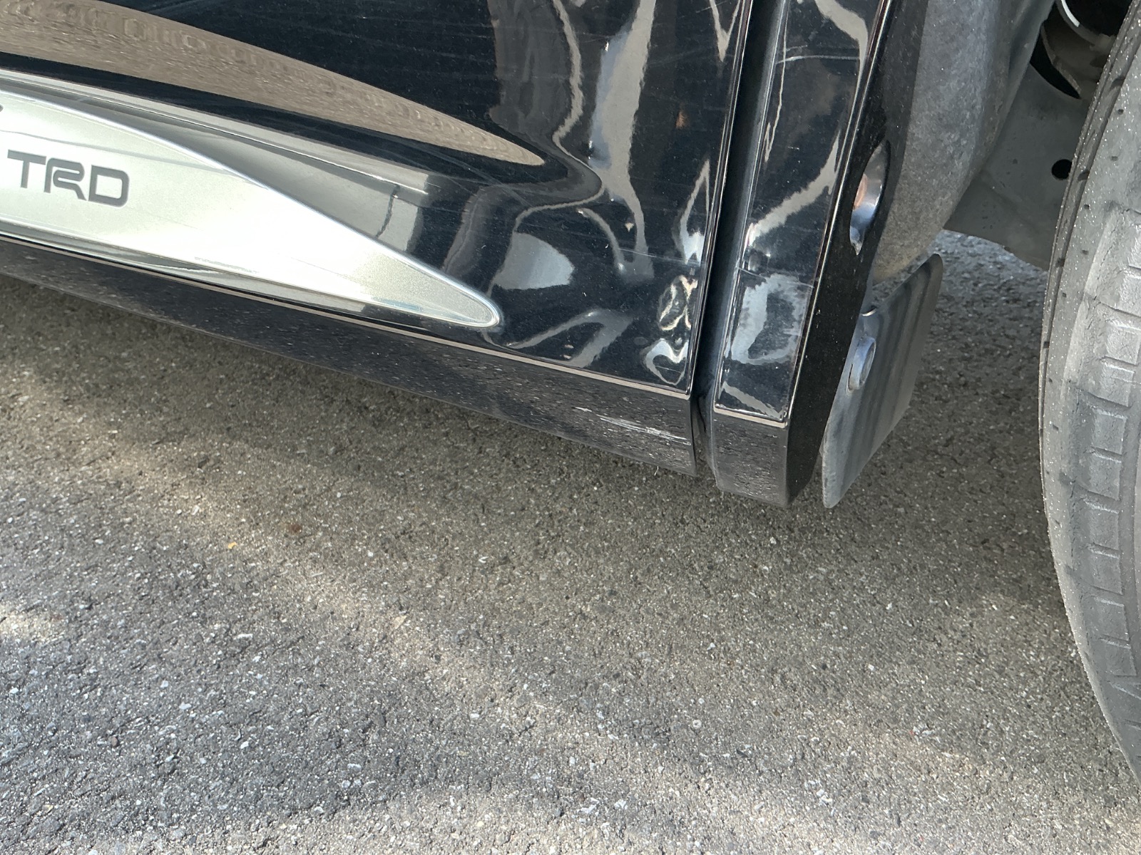 キズ・ヘコミ_24