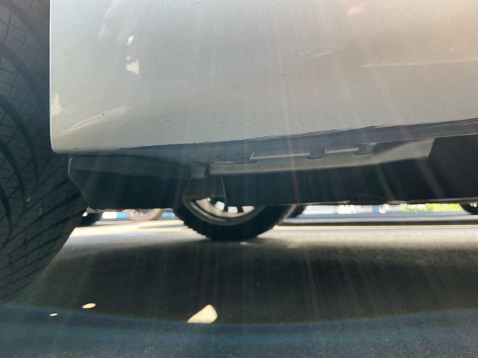 キズ・ヘコミ_23