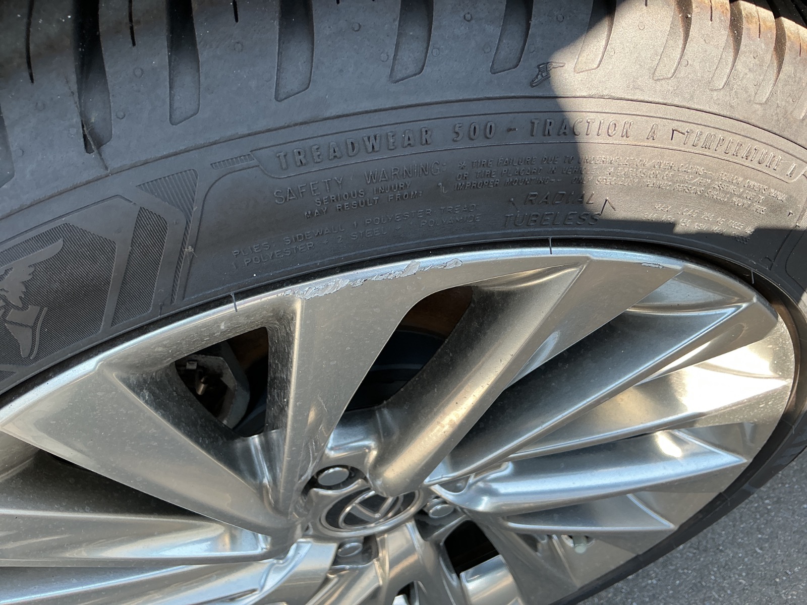 キズ・ヘコミ_62