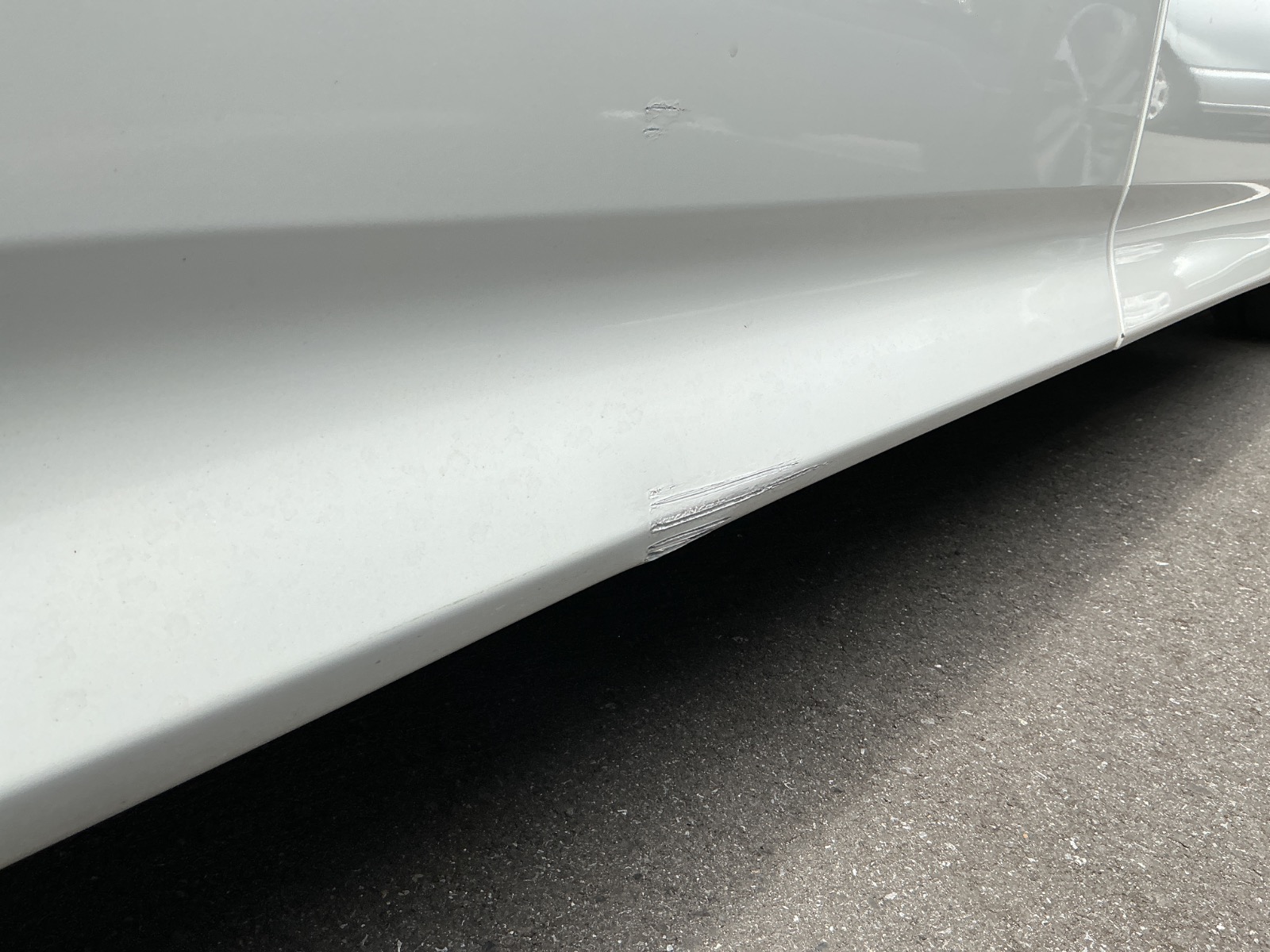 キズ・ヘコミ_26