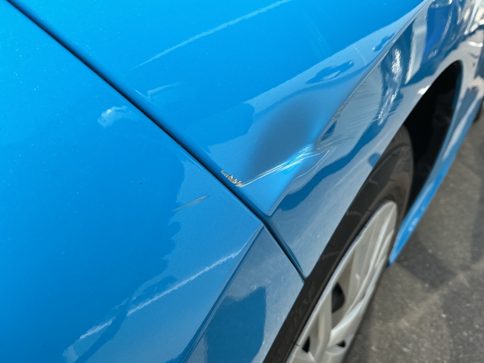 キズ・ヘコミ_10