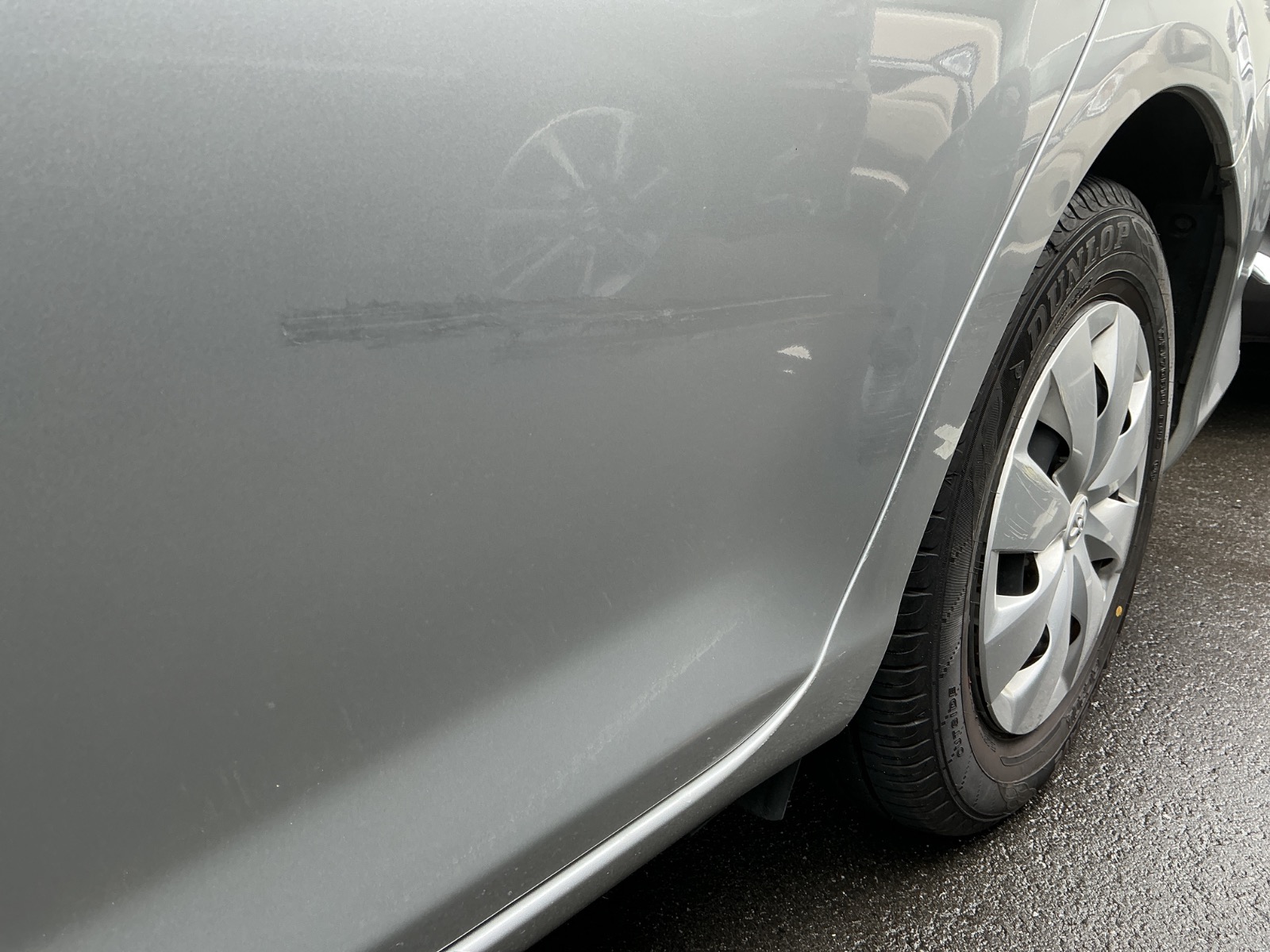 キズ・ヘコミ_25