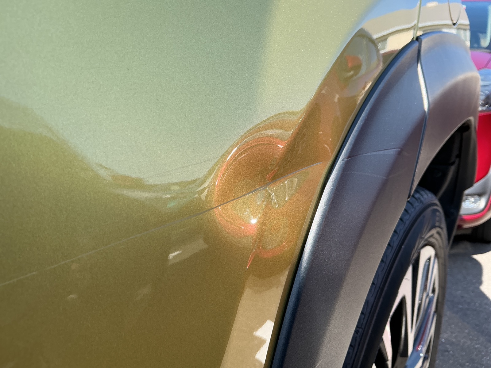 キズ・ヘコミ_25