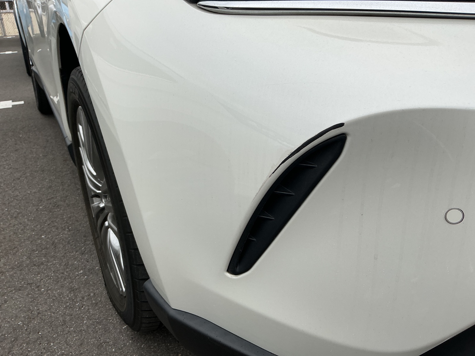 キズ・ヘコミ_06