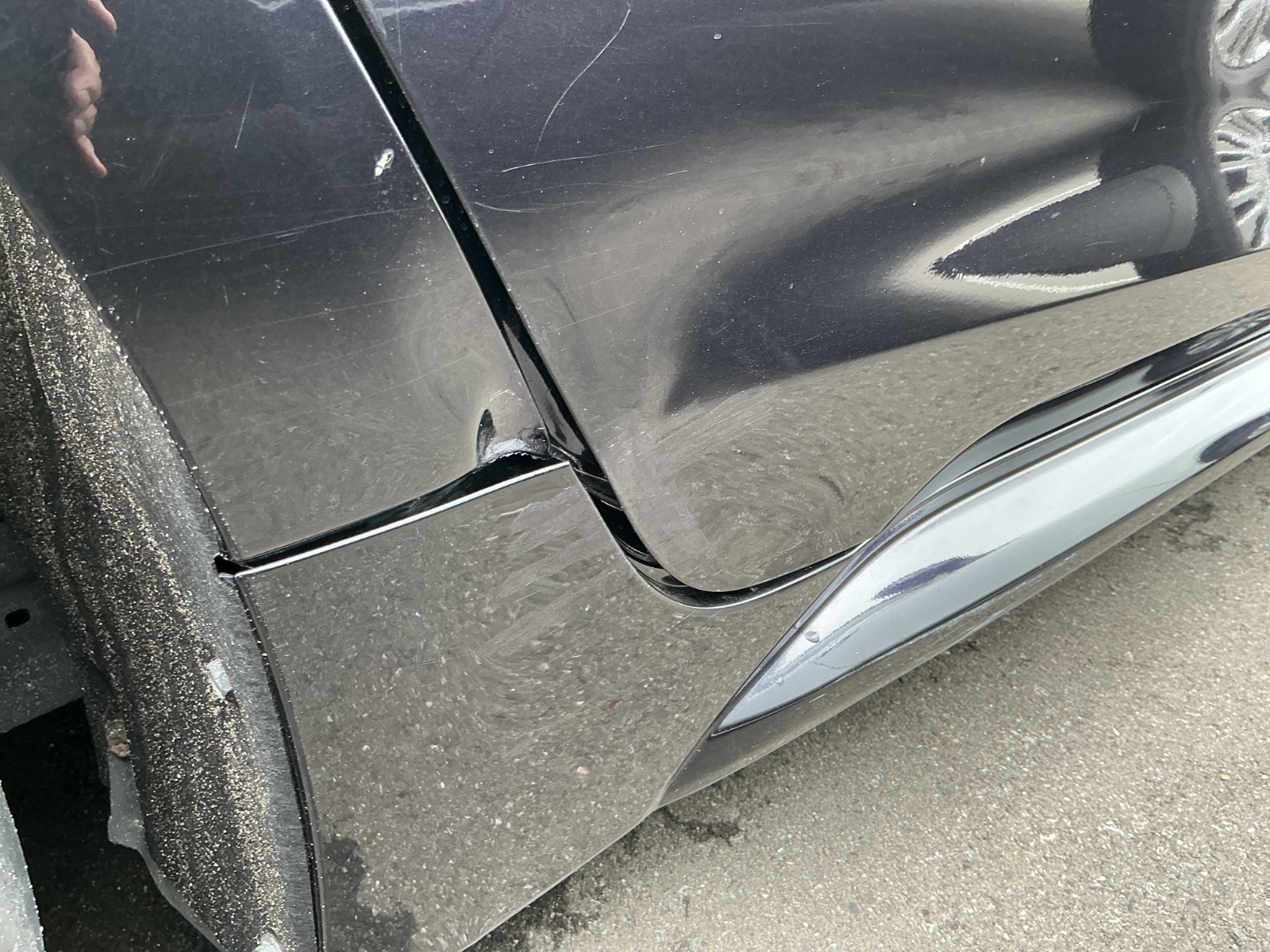 キズ・ヘコミ_27