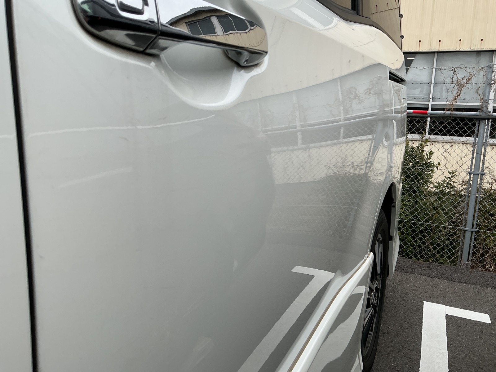 キズ・ヘコミ_24