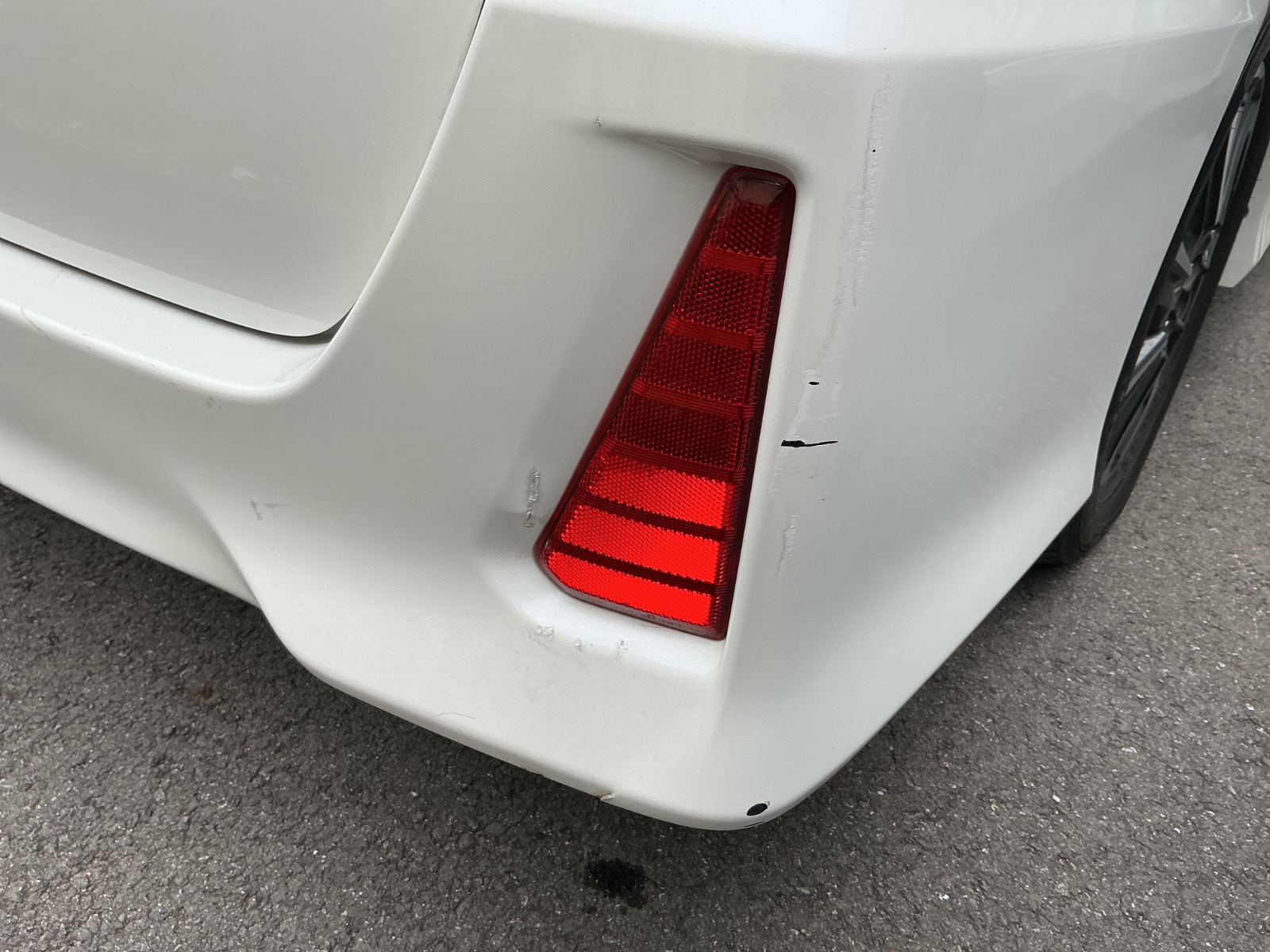 キズ・ヘコミ_56