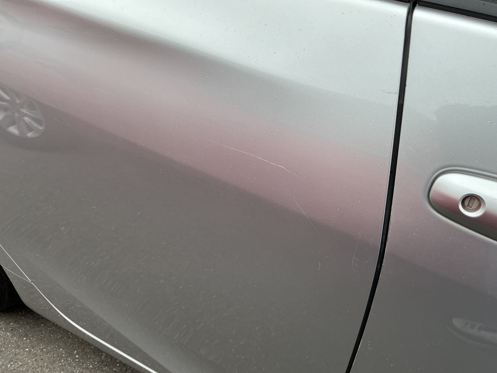 キズ・ヘコミ_26